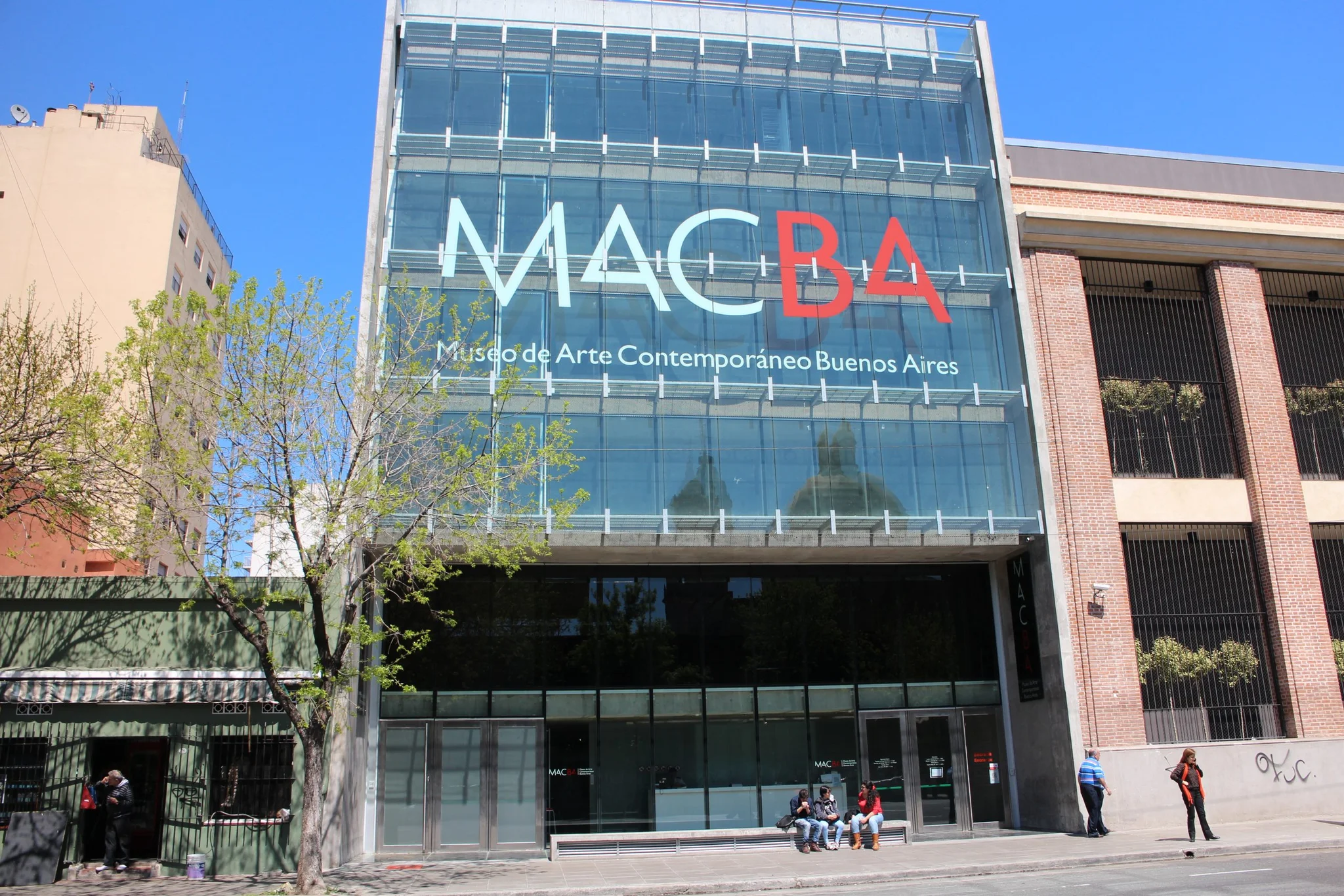 MACBA - Foto 1